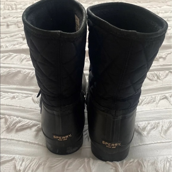 * Sold * Sperry boot - Picture 4 of 4